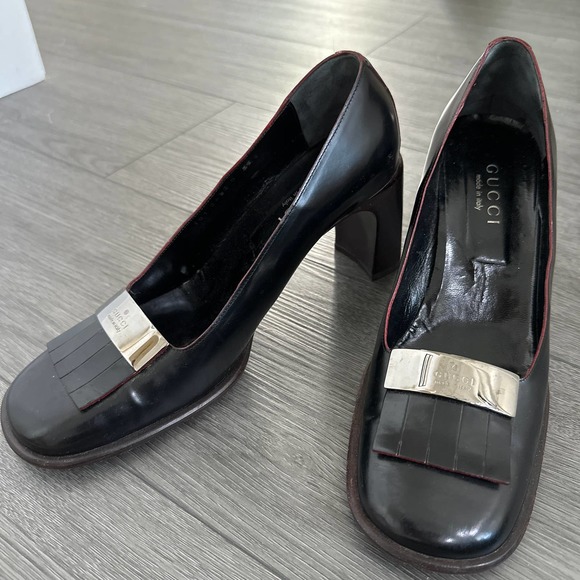 Gucci Leather Tassel Pumps 39C - Picture 1 of 10